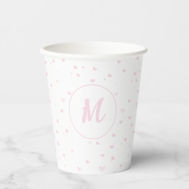 Pink Heart Pattern Girly Romantic Mit Monogramm Pappbecher (Vorderseite)