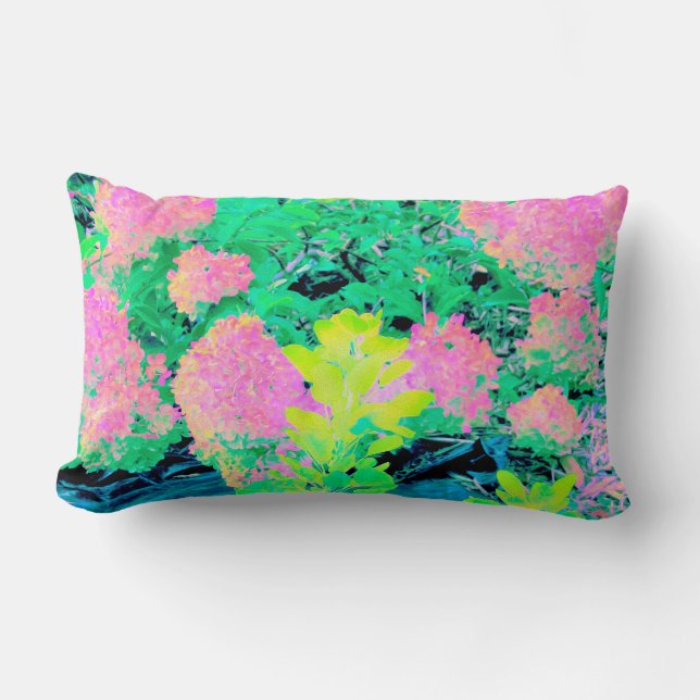 Pink Hydrangea Garden mit gelben Folies Lendenkissen (Vorderseite)
