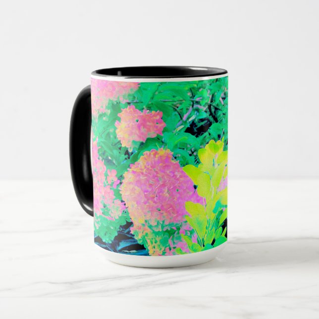 Pink Hydrangea Garden mit gelben Folies Tasse (Vorderseite Links)