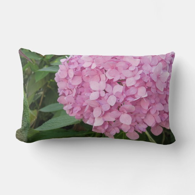 Pink Hydrangea Lumbar Kissen (Vorderseite)