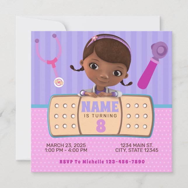 Pink Lila Doc Stuffins Geburtstag Einladung (Vorderseite)