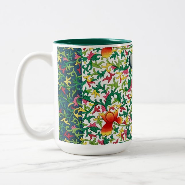 Pink Lotus Garden Chinoiserie Botanischer Garten Zweifarbige Tasse (Links)