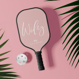 Pink Modern Minimal Wifey Script Personalisiert Na Pickleball Schläger