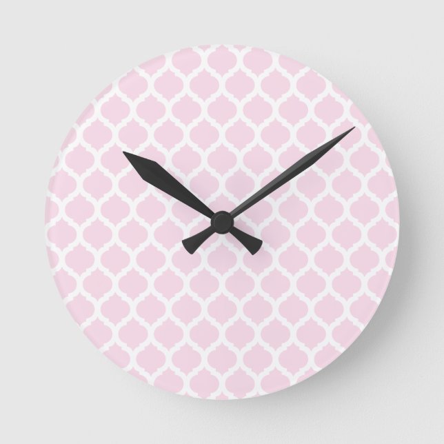 Pink Moroccan Pattern Wall Clocks Runde Wanduhr (Vorderseite)