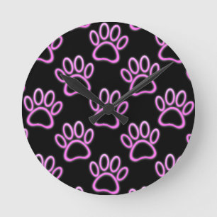 Pink Neon Dog Paw Print Runde Wanduhr