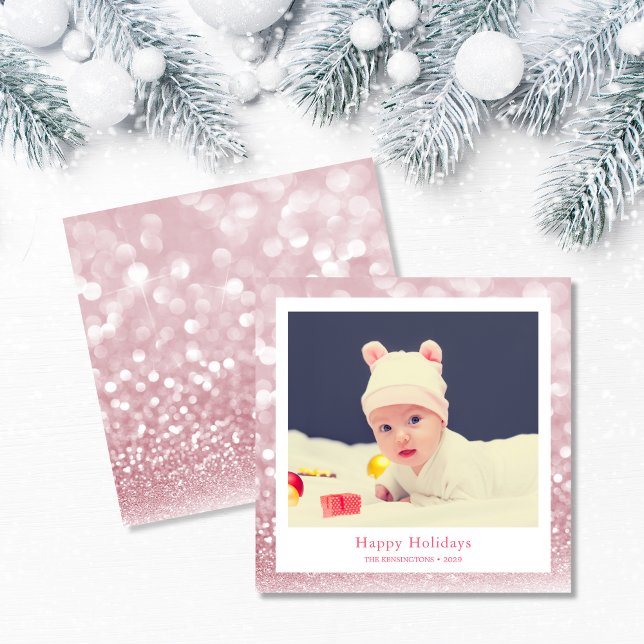 Pink Niedlich Holiday Baby Foto Feiertagskarte (Baby Girl’s First Christmas Square Photo Card)