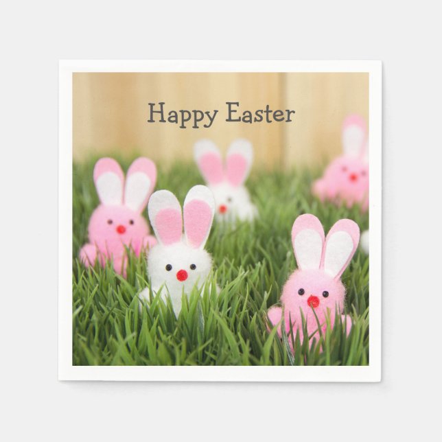 Pink Oaster Bunnies in Gras Serviette (Vorderseite)