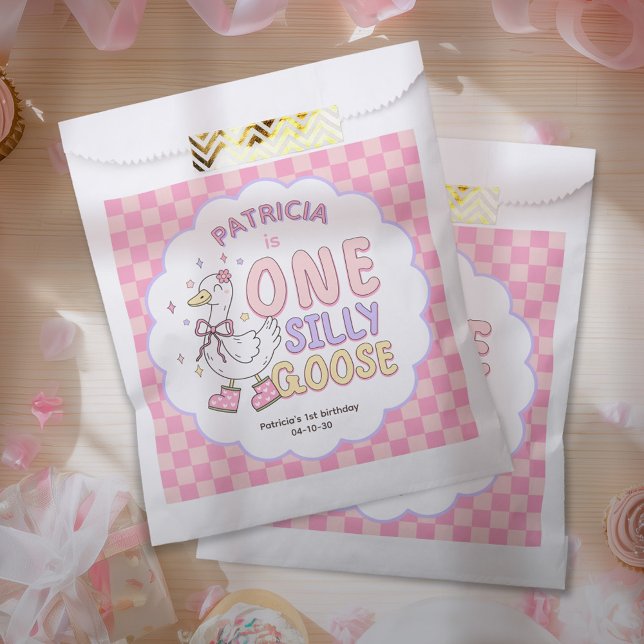 Pink One Silly Goose-Mädchen Erster Geburtstag Geschenktütchen (Pink One Silly Goose-Girl first birthday favor bags.)