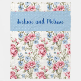 Pink Petunias und Sky Blue Daisies - Polka Dots Fleecedecke