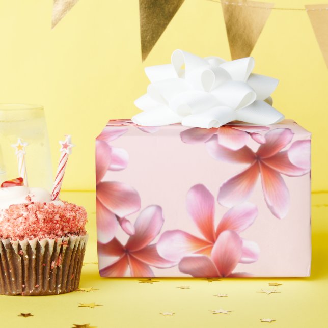 Pink Plumeria Hawaiian Frangipani Blumendesign Geschenkpapier (Geburtstagsparty)