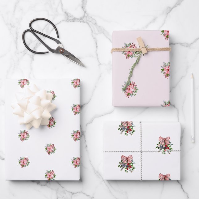 Pink Poinsettia Bouquet Holly and Berries Geschenkpapier Set (Vorderseite)