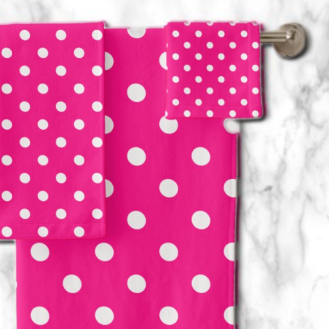 Pink Polka Dot Badhandtuch Set (Von Creator hochgeladen)
