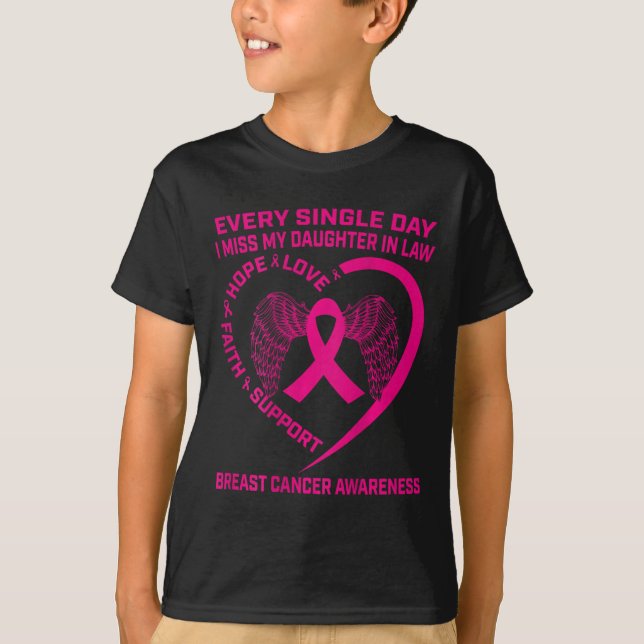 Pink Ribbon-Tochter in Law Breast Cancer Druckschr T-Shirt (Vorderseite)