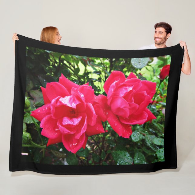 PINK ROSES FLEECE BLANKET (Beispiel)