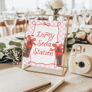 Pink & Roter Retro-Schmutz-Soda-Stand bereit zum P Poster