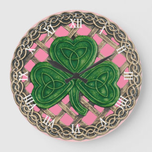 Pink Shamrock & Celtic Knots Roman Numerals Clock Große Wanduhr