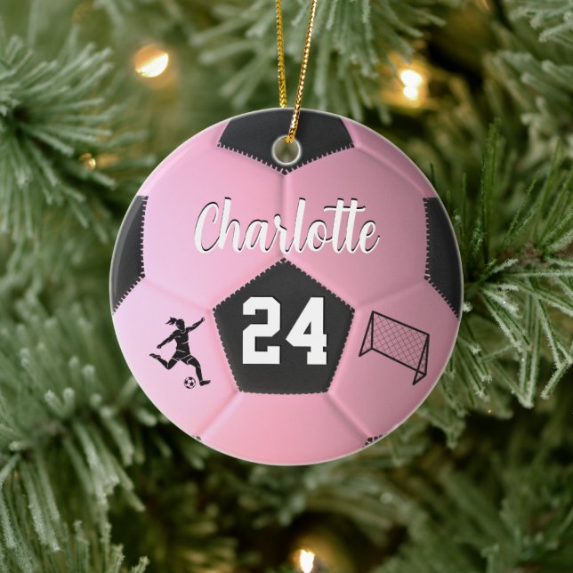 Pink Soccer Ball Girls Personalisierter Name Gesch Keramik Ornament (Baum)
