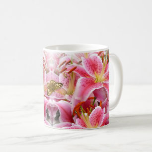 Pink Stargazer Lilies und Butterfly Kaffeetasse
