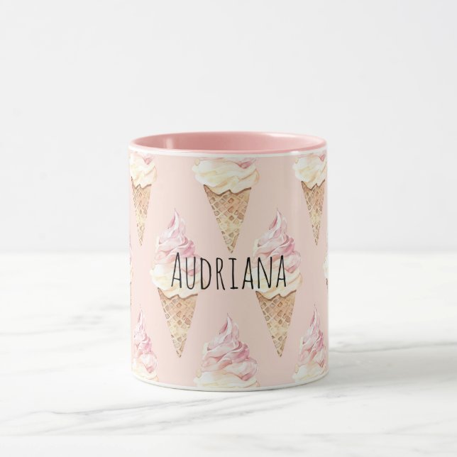 Pink Strawberry Vanilla Ice Cream Cones Tasse (Zentrum)