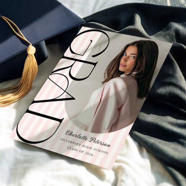 Pink Stripes Aesthetic Graduation Invitation Einladung (Von Creator hochgeladen)