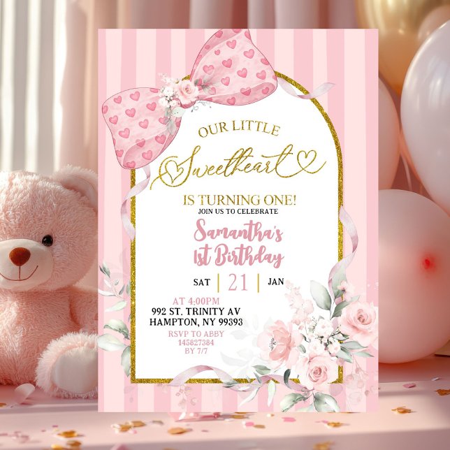 Pink Stripes Coquette Sweetheart First Birthday Einladung (Von Creator hochgeladen)