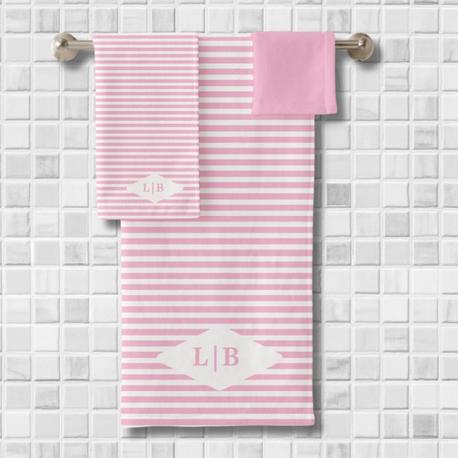 Pink Stripes Initial Badetuch Set (Von Creator hochgeladen)