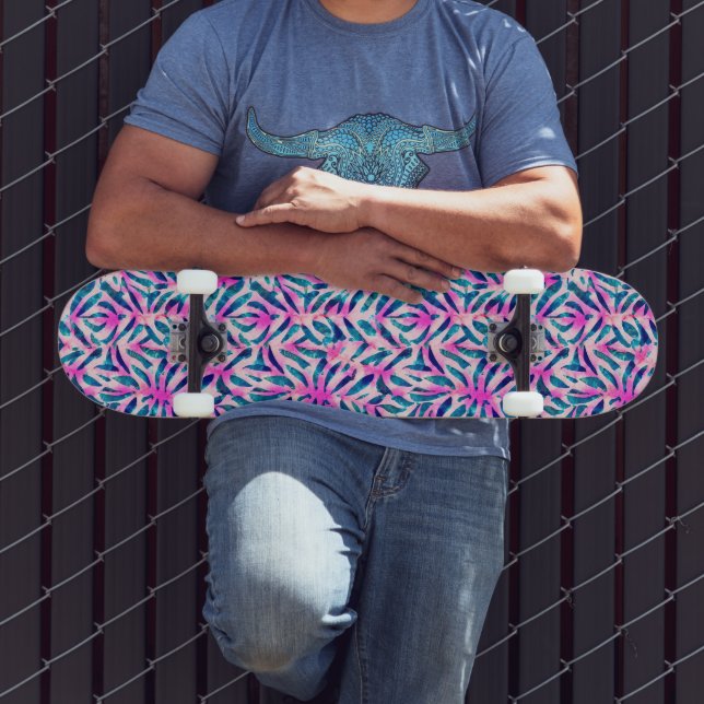 Pink Tropical Leaf Pattern Skateboard (Außenbereich 3)