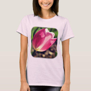 Pink Tulip Sonnenlicht Flora Natur T-Shirt