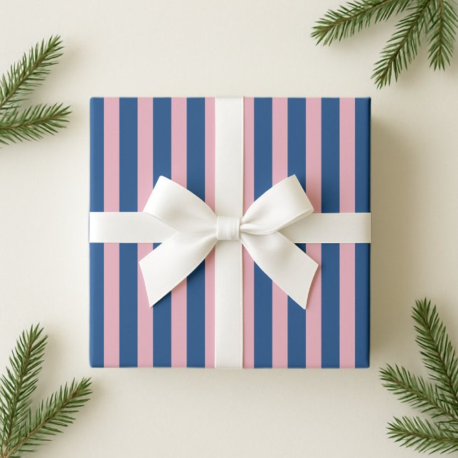 Pink und Blue Bold Strip Wrapping Paper Geschenkpapier (Von Creator hochgeladen)
