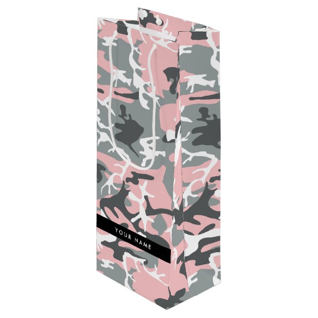 Pink und Gray Camouflage Ihr Name personalisieren Geschenktüte Für Weinflaschen (Vorderseite Schrägansicht)