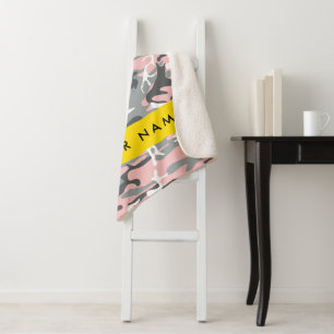 Pink und Gray Camouflage Ihr Name personalisieren Sherpadecke