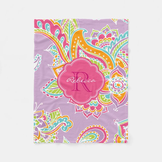 Pink und Lilac Boho Paisley Mit Monogramm Fleecedecke (Vorderseite)