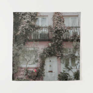PINK UND WEISS GEMALTETES HAUS MIT PFLANZE A WANDTEPPICH
