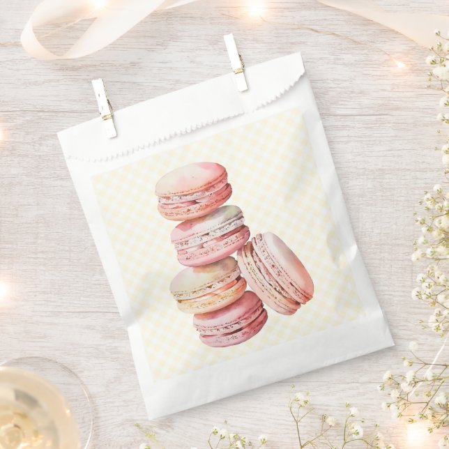 Pink Watercolor Macaron Geschenktütchen (Ausgeschnitten)