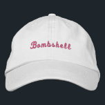 Pink White Bombshell Travel Hat Junggeselinnen-Abs Bestickte Baseballkappe<br><div class="desc">Lass jedem,  wer der heiße ist.</div>