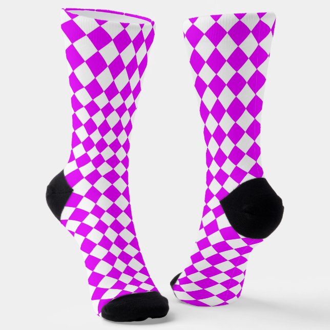 Pink White Checker Diamond Pattern Socken (Gewinkelt)