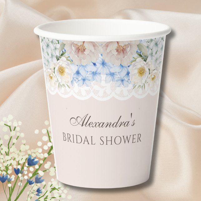 Pink White Peony Blue Hydrangea Brautparty Pappbecher (Von Creator hochgeladen)
