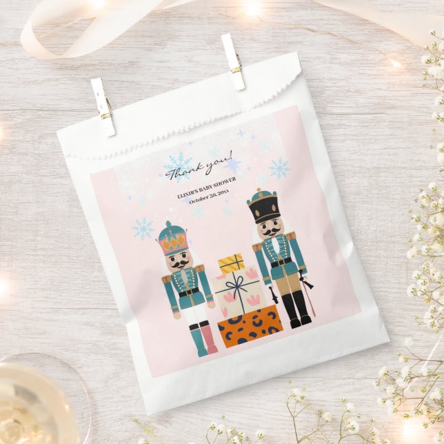 Pink Winter Snowflakes Nutcracker Baby Dusche Geschenktütchen (Ausgeschnitten)