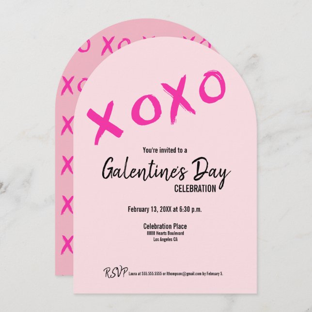 Pink XOXO Niedliches Galentiner-Tag-Party Einladung (Vorne/Hinten)