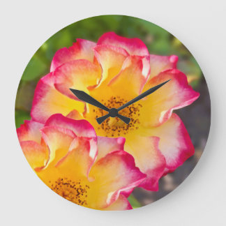 Pink Yellow Rose Große Wanduhr