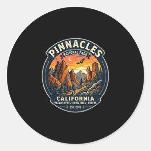 Pinnacles Nationalpark Kalifornien Retro-Wandern Runder Aufkleber