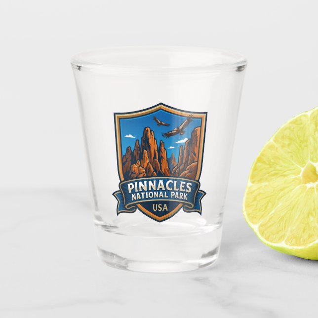 Pinnacles-Nationalpark USA Schnapsglas (Vorderseite)