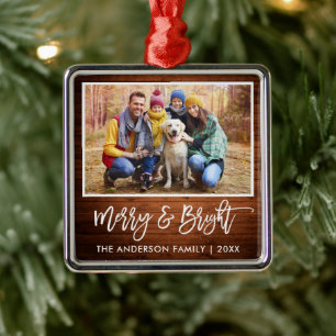 Pinsel Schrift Rustikal Holz Fröhliche Familie Ornament Aus Metall