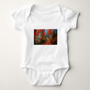 Pinselforst Herbstflammflammgeschenke Baby Strampler