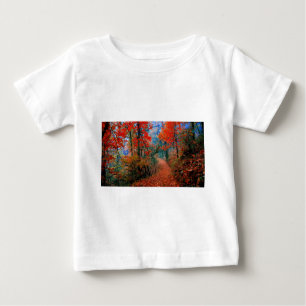 Pinselforst Herbstflammflammgeschenke Baby T-shirt