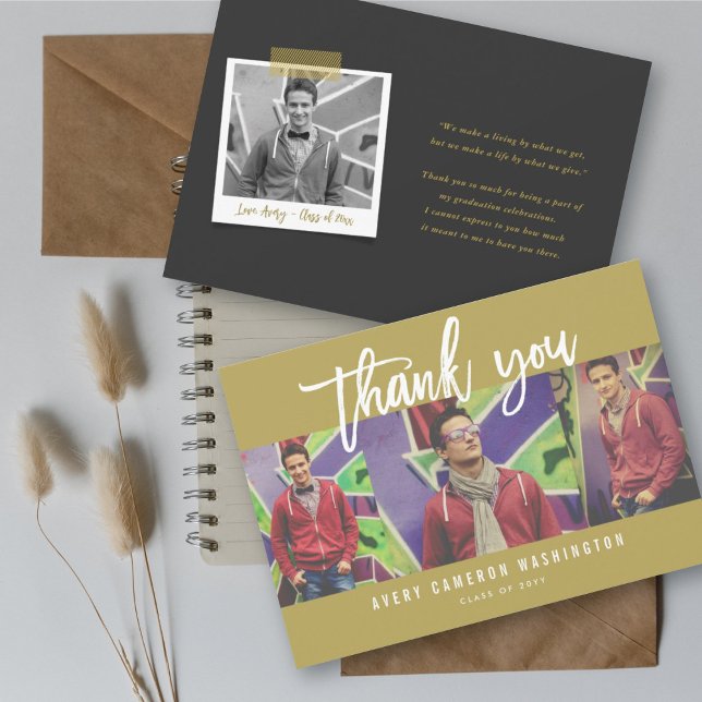 Pinselskriptkalligraphie 3 Foto Moderner Abschluss Dankeskarte (Brushed Script Calligraphy 3 Photo Modern Graduation Thank You Card @ zazzle.com/color_therapy)