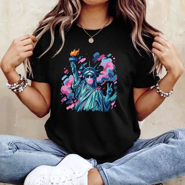 Pinselstrich Statue der Freiheit bläst Bubble Gum  T-Shirt (Von Creator hochgeladen)