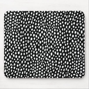 Pinselstriche aus handgemachten Polka-Doten (schwa Mousepad