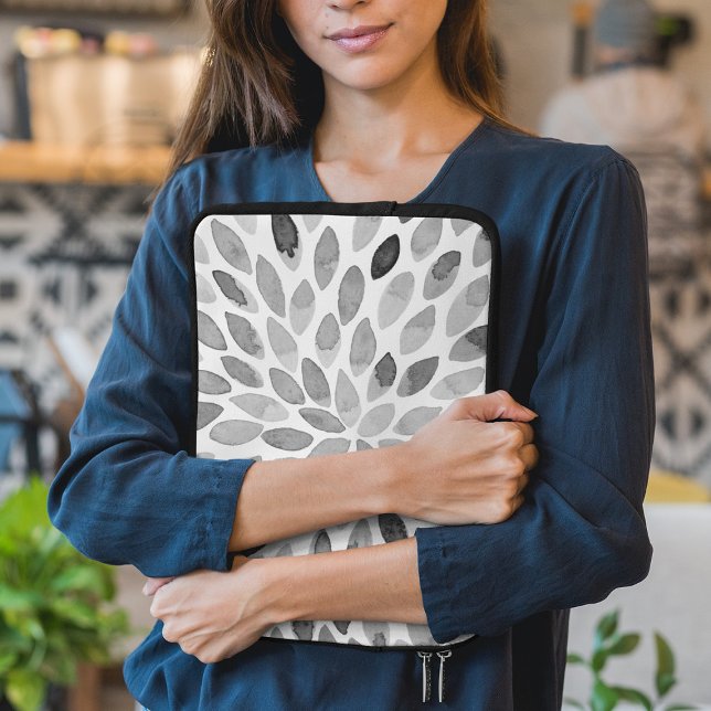 Pinselstriche für Wasserfarben - Schwarzweiß Laptopschutzhülle (Von Creator hochgeladen)