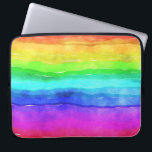 Pinselstriche Laptopschutzhülle<br><div class="desc">Dieses Design zeigt ein kinderartiges Bild eines Regenbogens in verschiedenen hellen Farben. Es wird selbst das nächstgelegene Gesicht lächeln!</div>